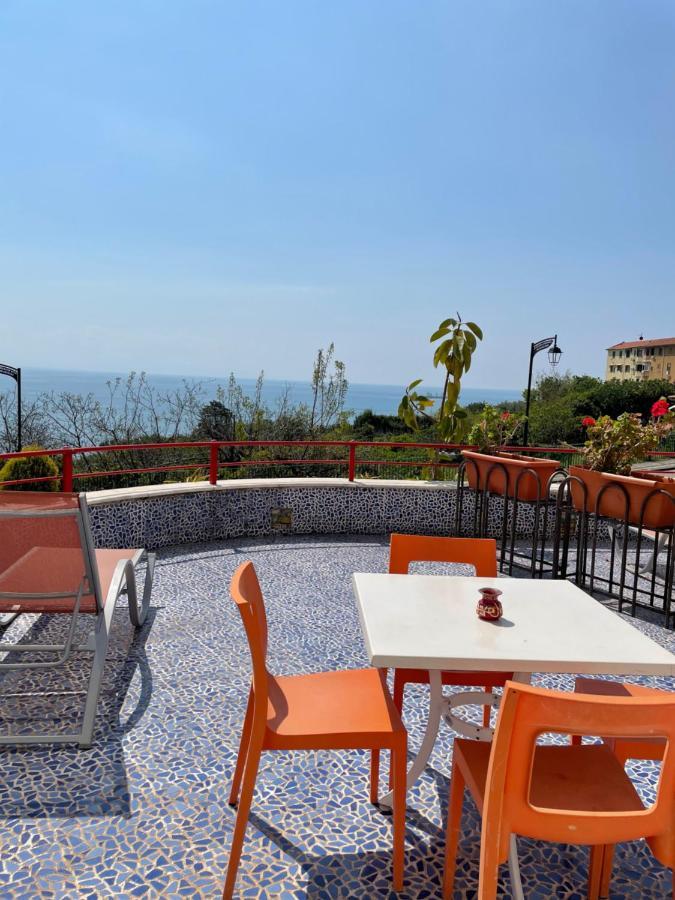 Bed and Breakfast Bellavista Costa D'Amalfi Виетри Экстерьер фото